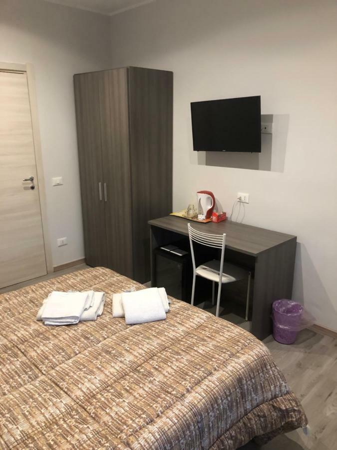 Room 14 ローマ エクステリア 写真